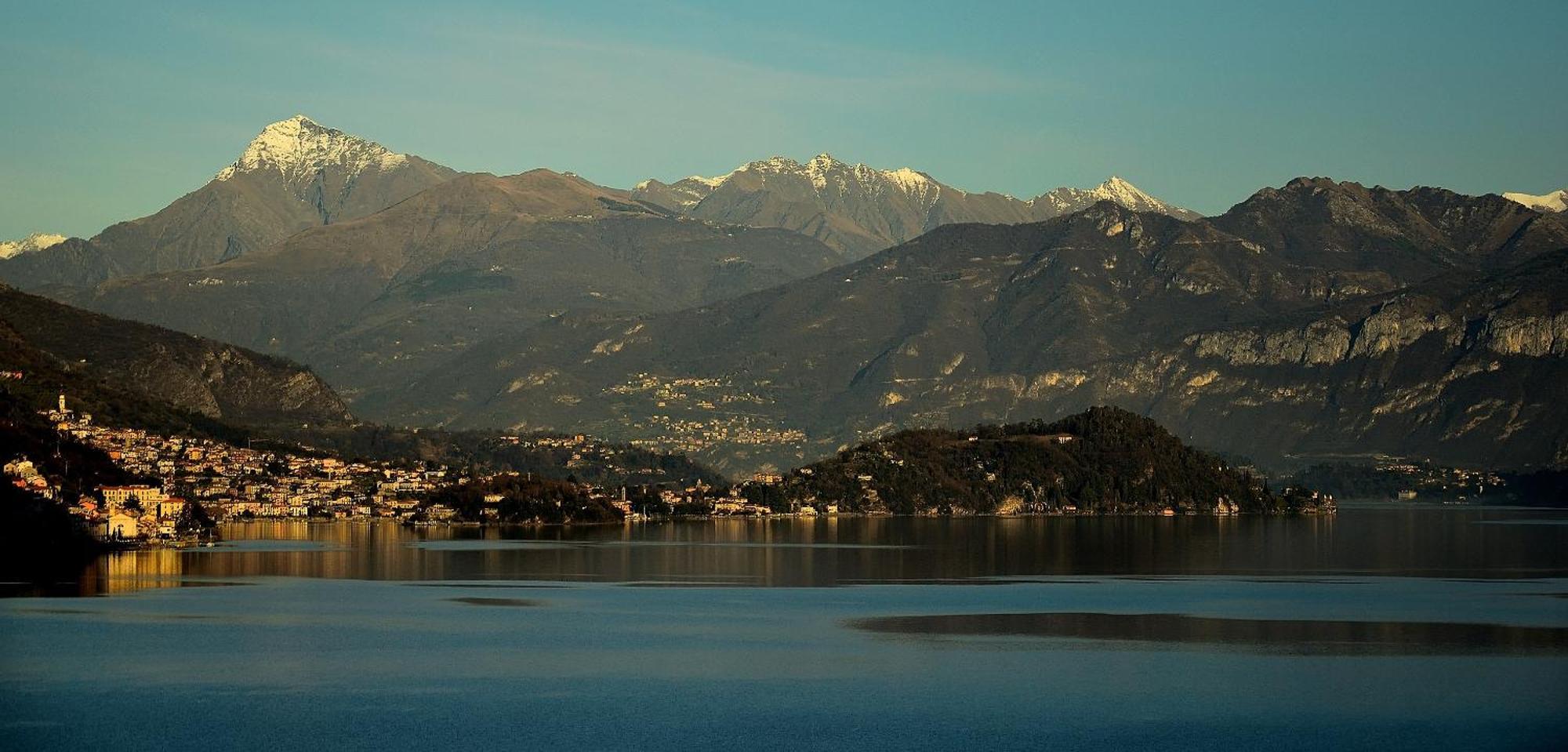 The Romantic Village House - Apartments With Lake View Colonno Exterior foto